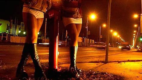 Encuentra una prostituta Ourense