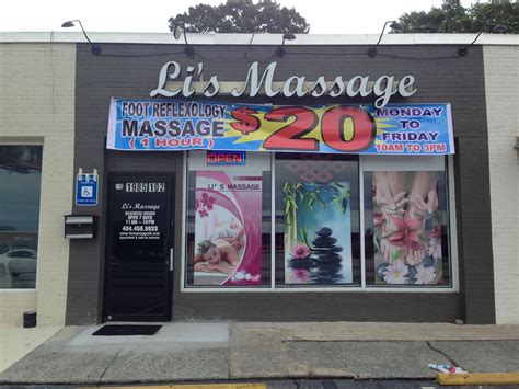 Erotic massage Airmont