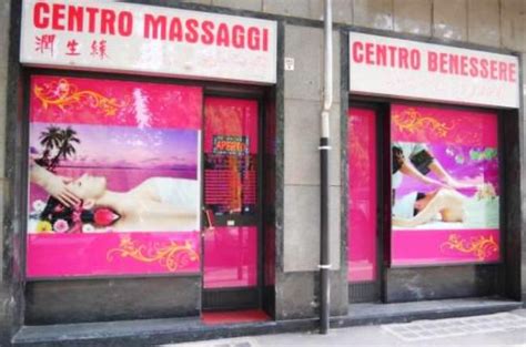 Erotic massage Busto Garolfo