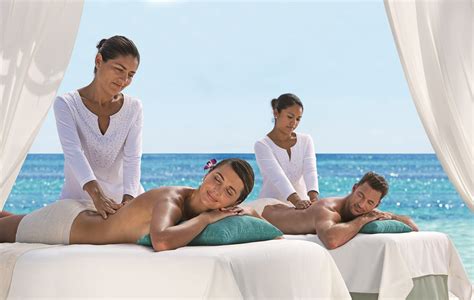 Erotic massage Riviera Beach