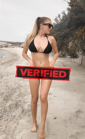 Laura tits Prostitute Vega Baja