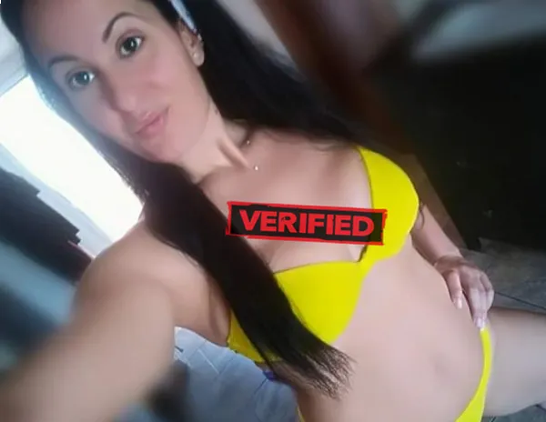 Julie fresa Encuentra una prostituta Vélez Málaga
