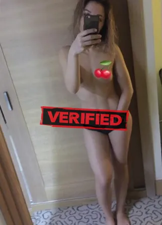 Ashley sex Prostitute Lystrup